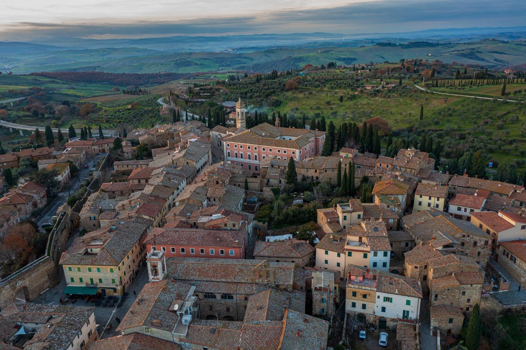 Borgo Medievale San Quirico D'Orcia B&B - Capitano Collection - Albergo Diffuso Exterior foto